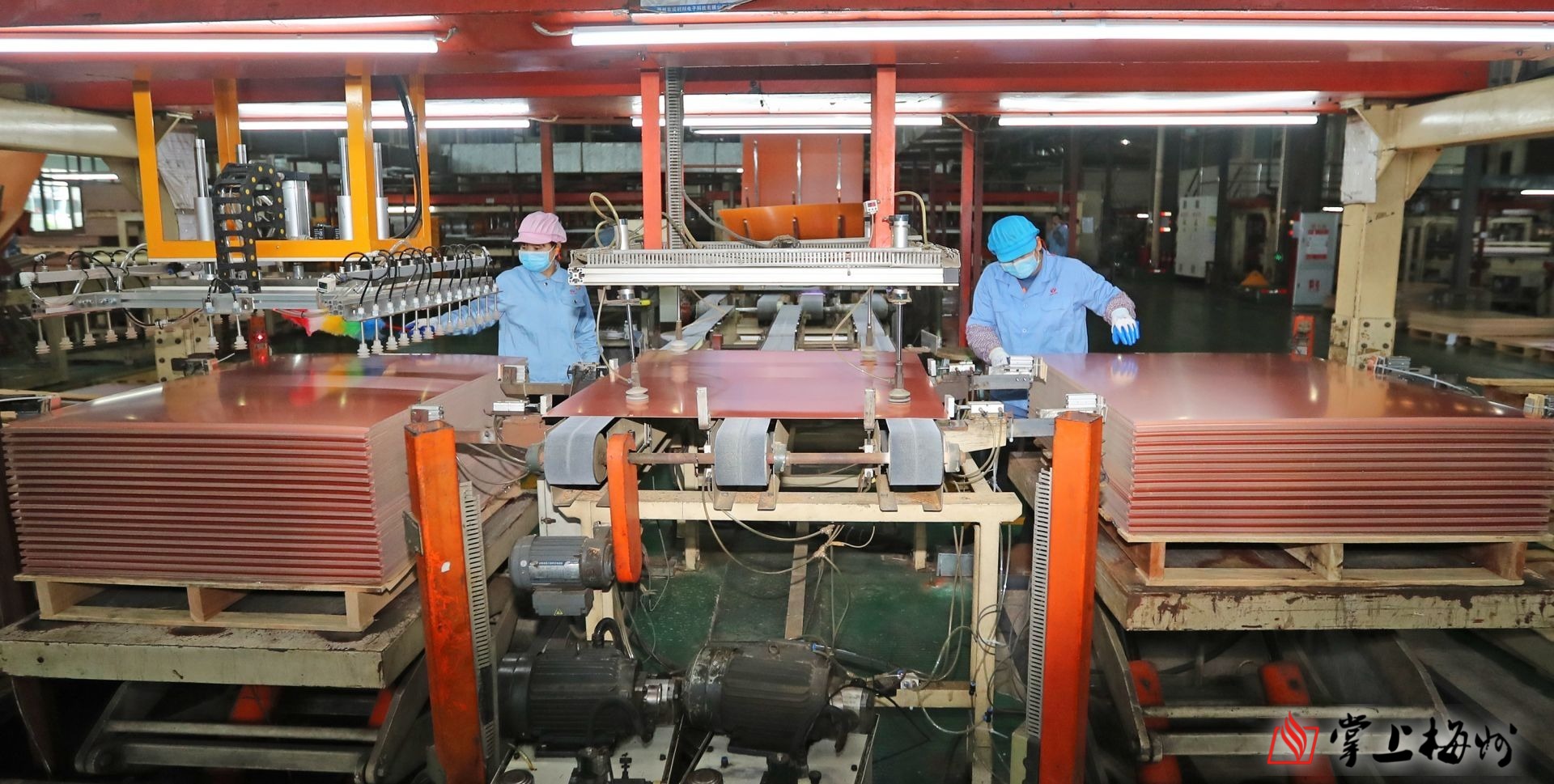工業(yè)技改增產(chǎn)能 疫情之下“選客戶”！威利邦電子2021年產(chǎn)值突破10億元大關(guān)